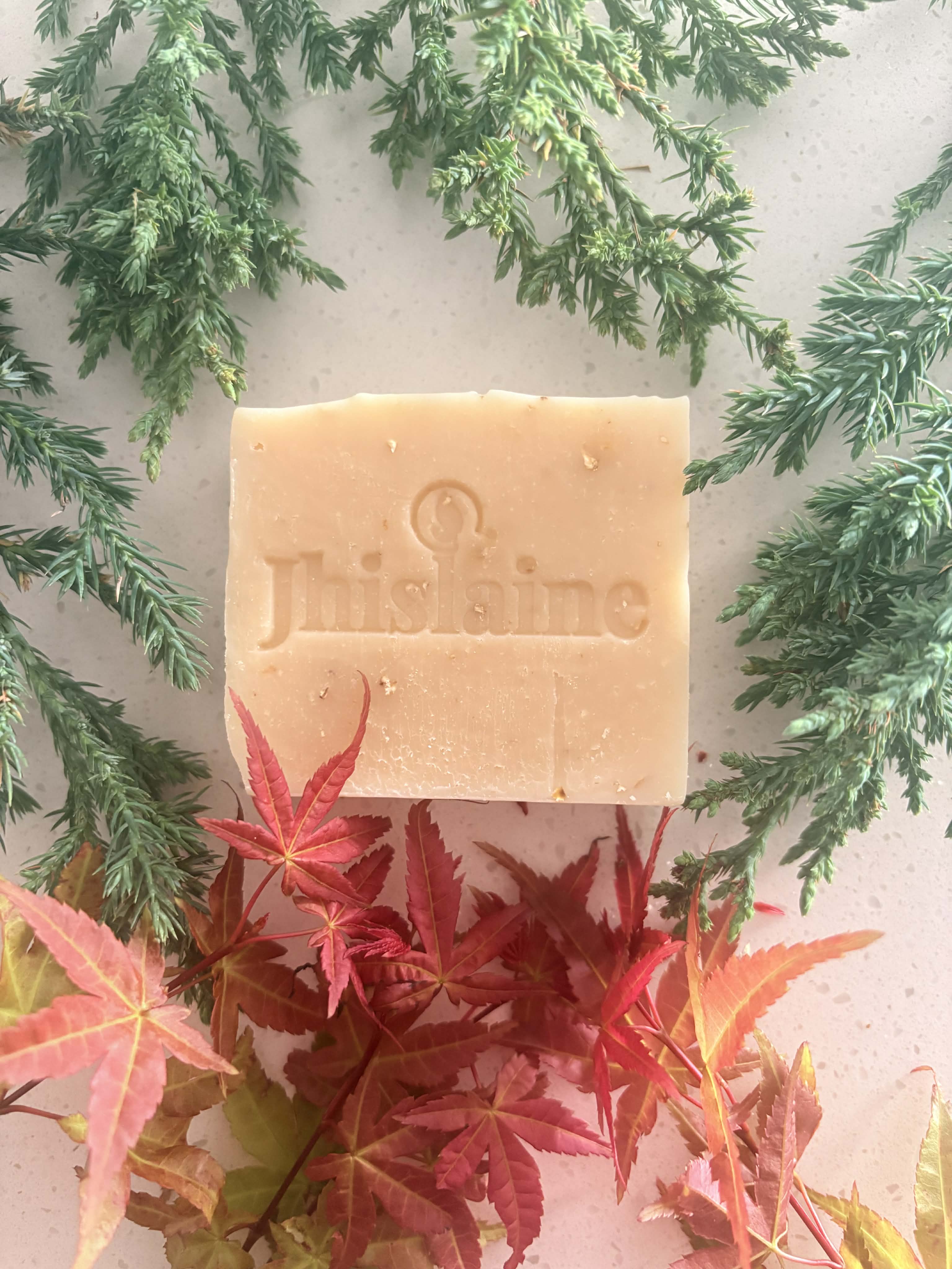 1 Dozen of Sensitive Skin: Oatmeal and Manuka Honey